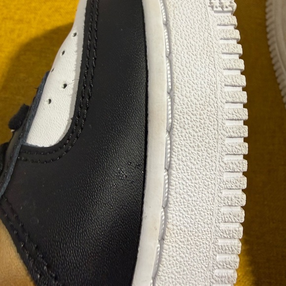 Nike Black and Gold Air Force 1 Sneakers, Size 5 (Youth) - Picture 10 of 12